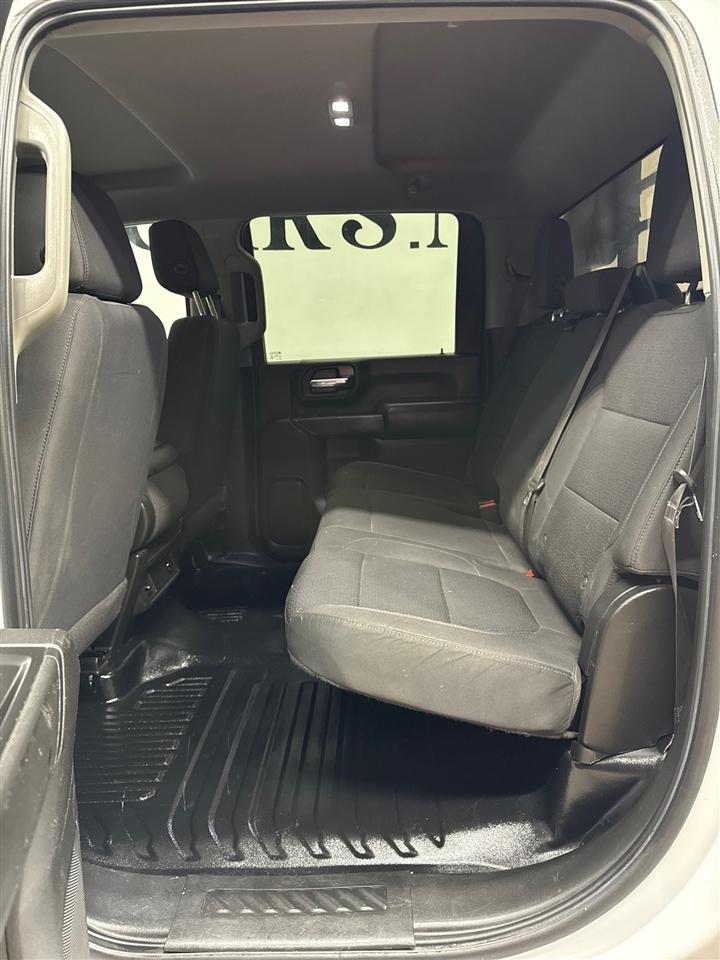 Chevrolet Silverado 3500HD Work Truck Crew Cab 4WD 2022