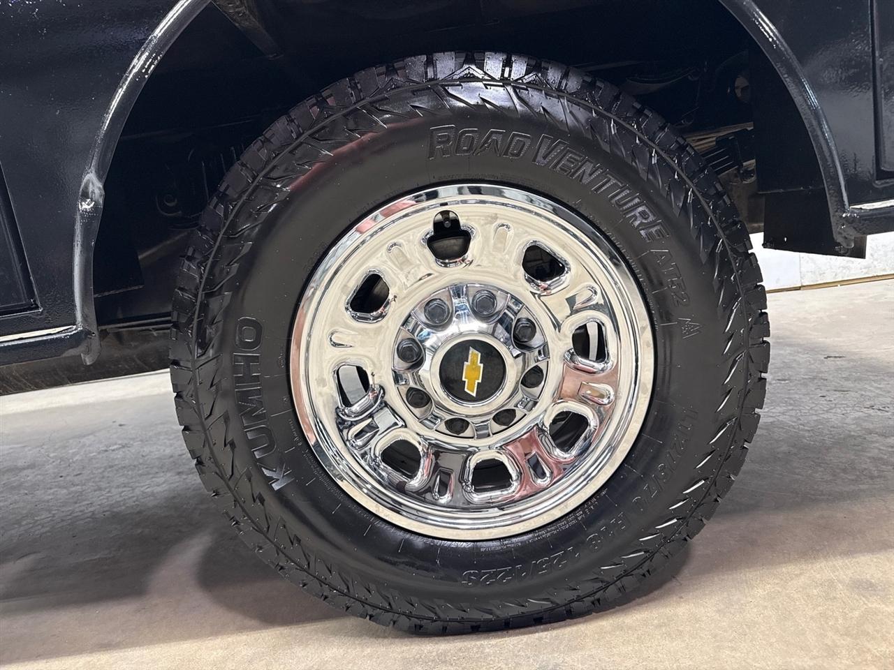 Chevrolet Silverado 3500HD Work Truck Crew Cab 4WD 2022