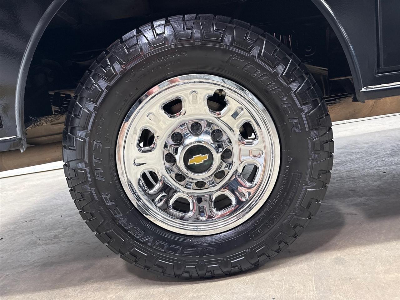 Chevrolet Silverado 3500HD Work Truck Crew Cab 4WD 2022