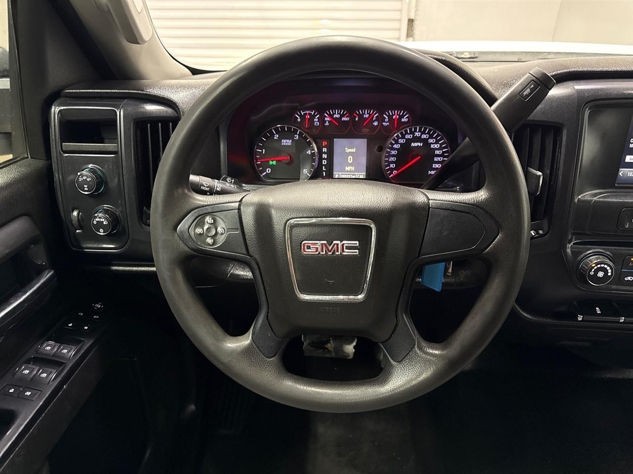 GMC Sierra 3500HD Base Crew Cab 4WD 2019