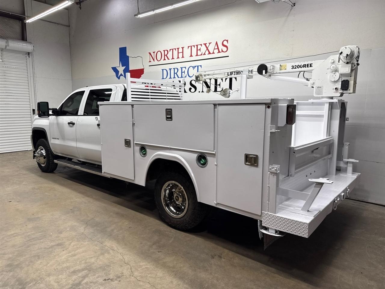 GMC Sierra 3500HD Base Crew Cab 4WD 2019