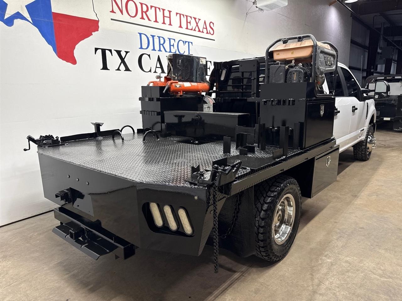 Ford F-350 SD XL Crew Cab Long Bed DRW 4WD 2022