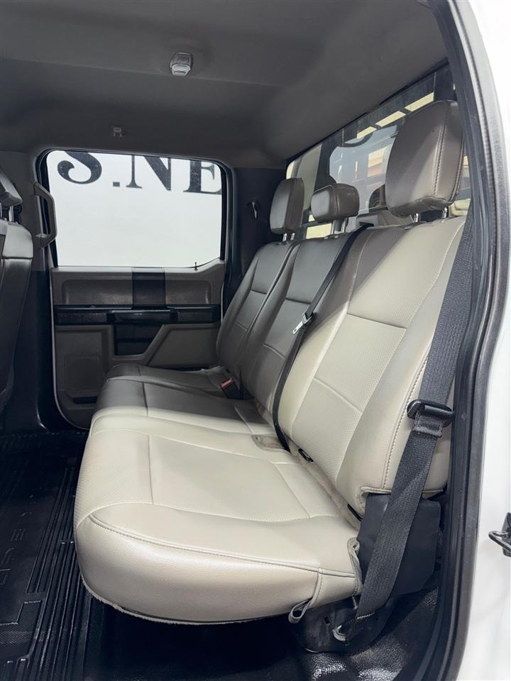 Ford F-350 SD XL Crew Cab Long Bed DRW 4WD 2022