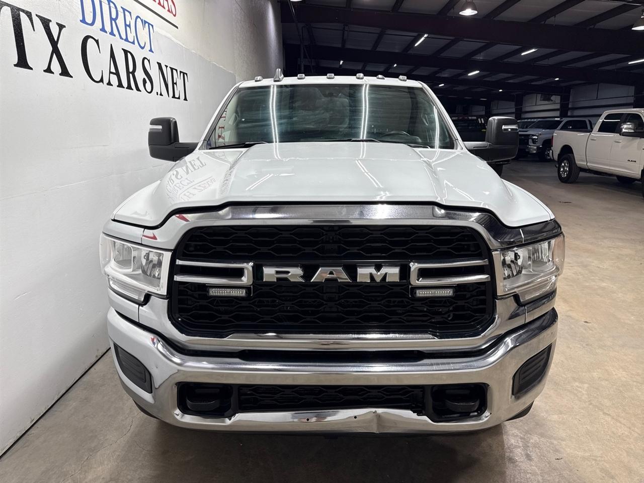 RAM 2500 Tradesman Crew Cab LWB 4WD 2024
