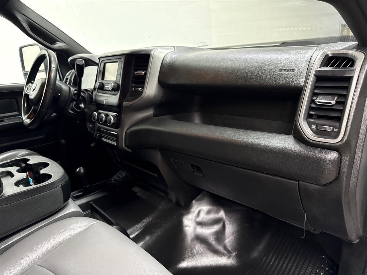 RAM 2500 Tradesman Crew Cab LWB 4WD 2024