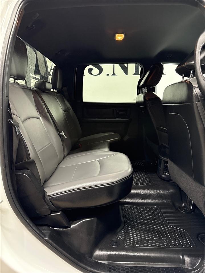 RAM 2500 Tradesman Crew Cab LWB 4WD 2024