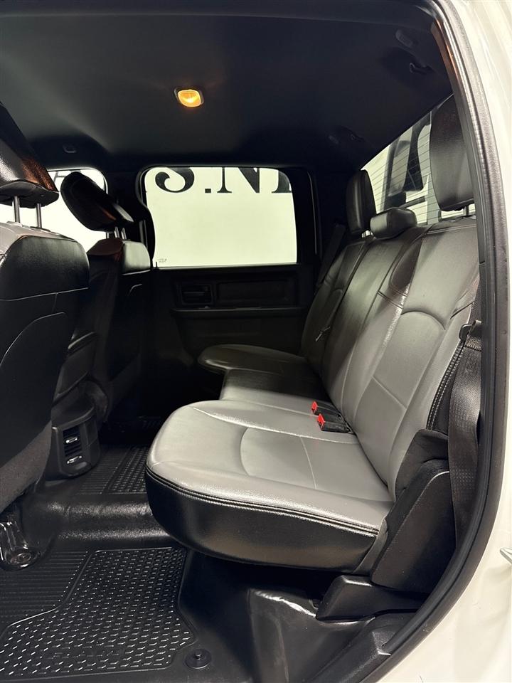 RAM 2500 Tradesman Crew Cab LWB 4WD 2024