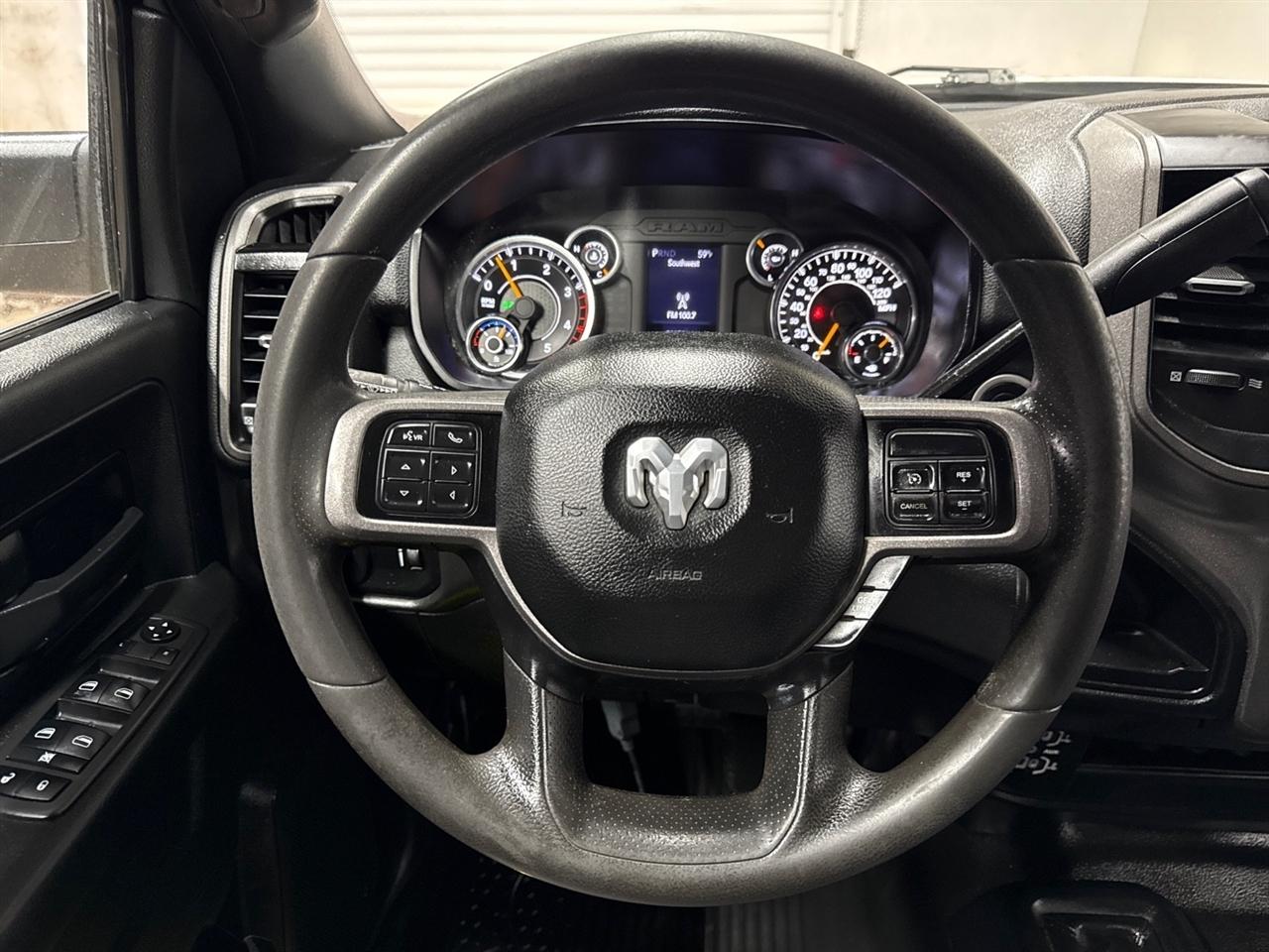 RAM 3500 Crew Cab 4WD DRW 2021