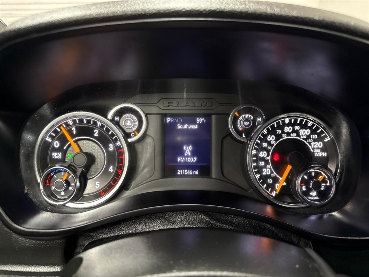 RAM 3500 Crew Cab 4WD DRW 2021