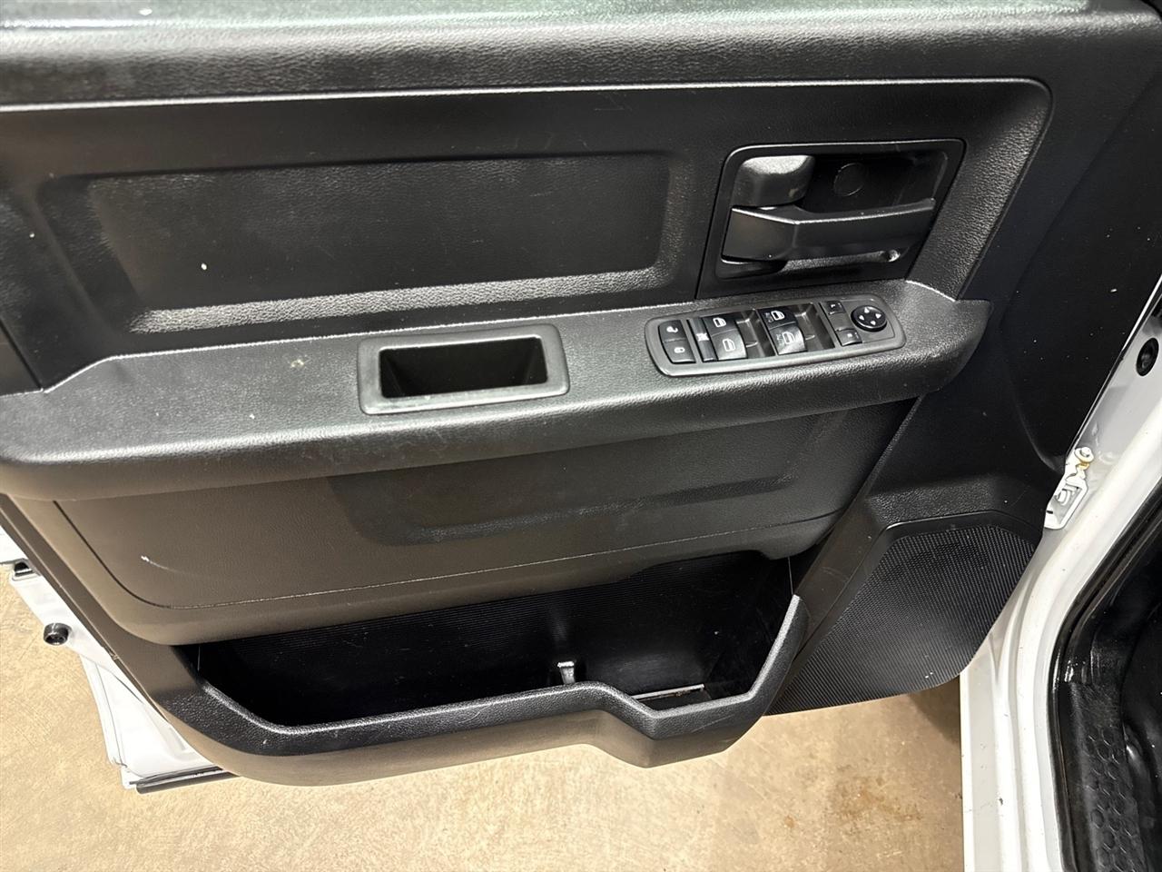 RAM 3500 Crew Cab 4WD DRW 2021