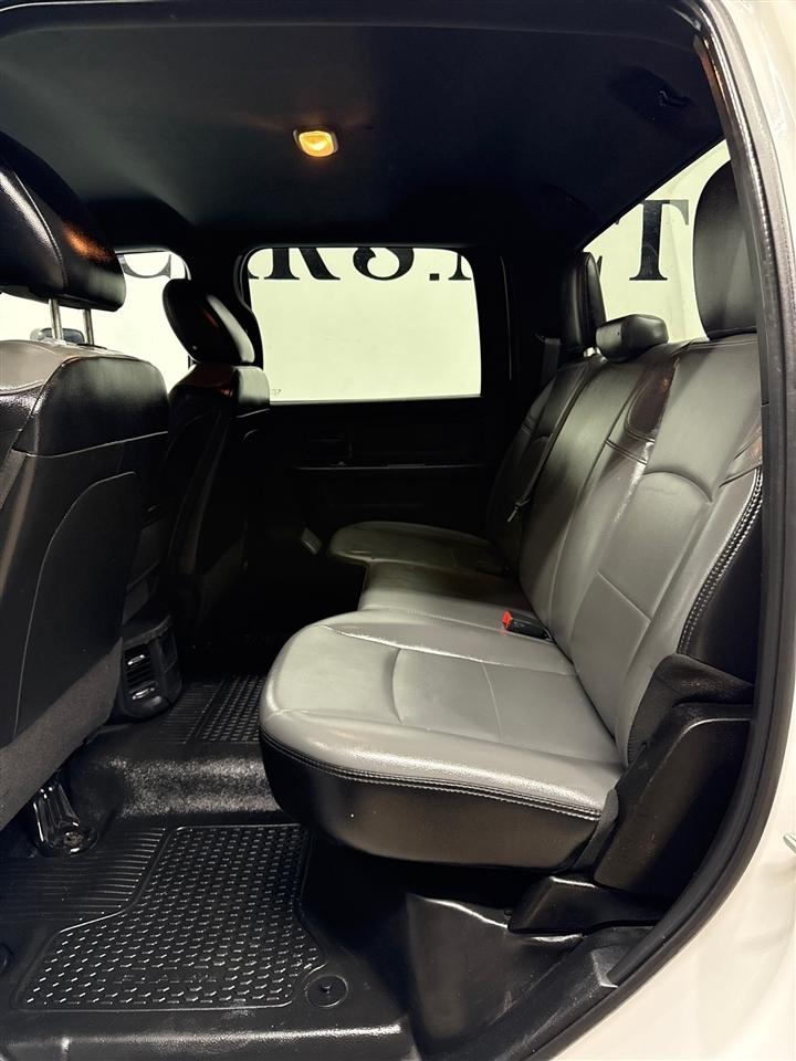 RAM 3500 Crew Cab 4WD DRW 2021