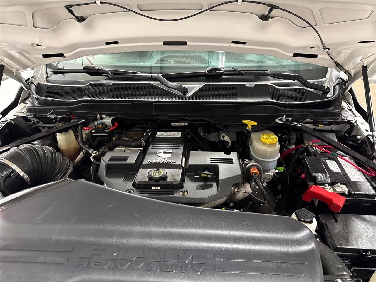 RAM 3500 Crew Cab 4WD DRW 2021