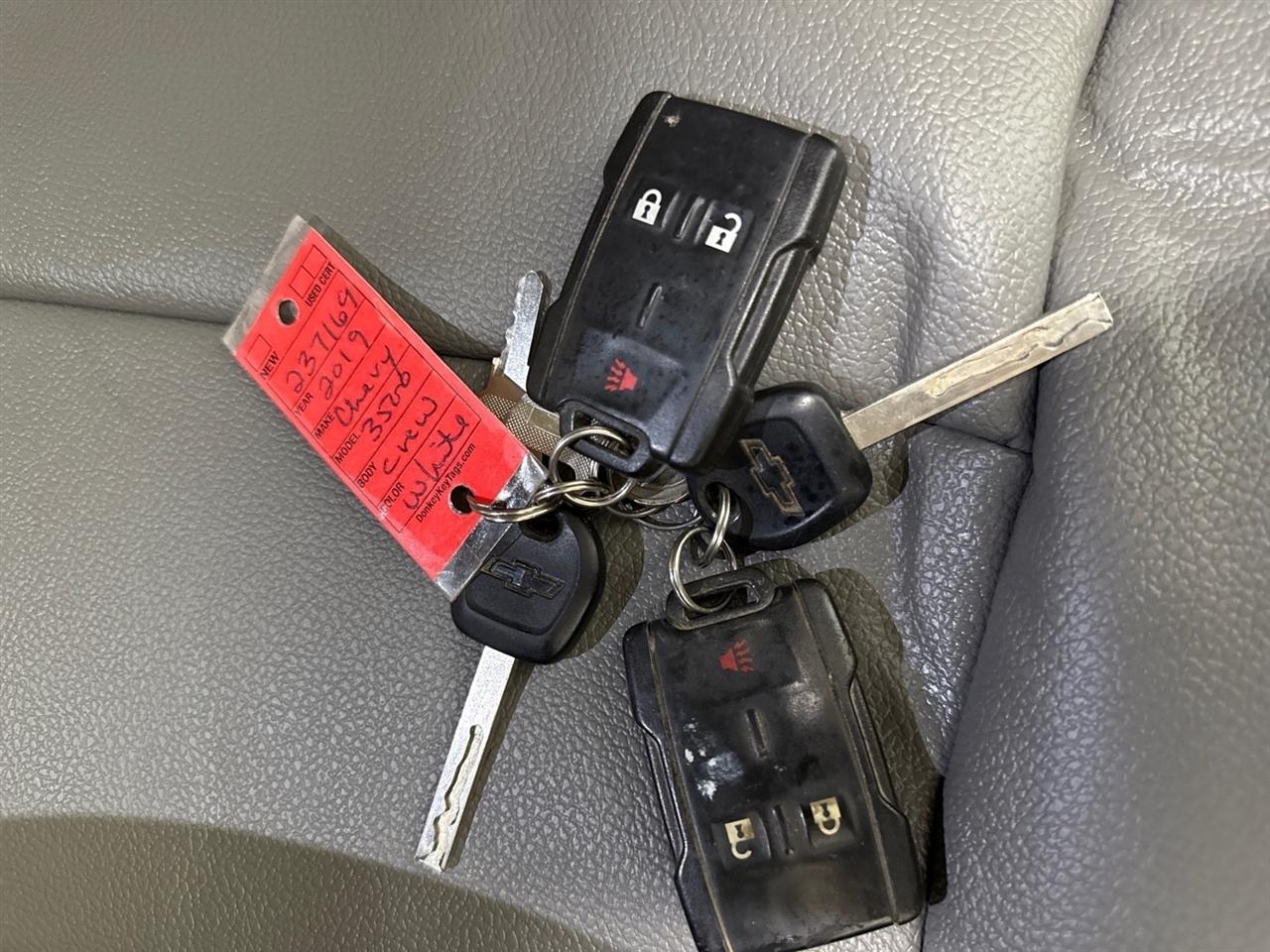 Chevrolet Silverado 3500HD Work Truck Crew Cab 4WD 2019