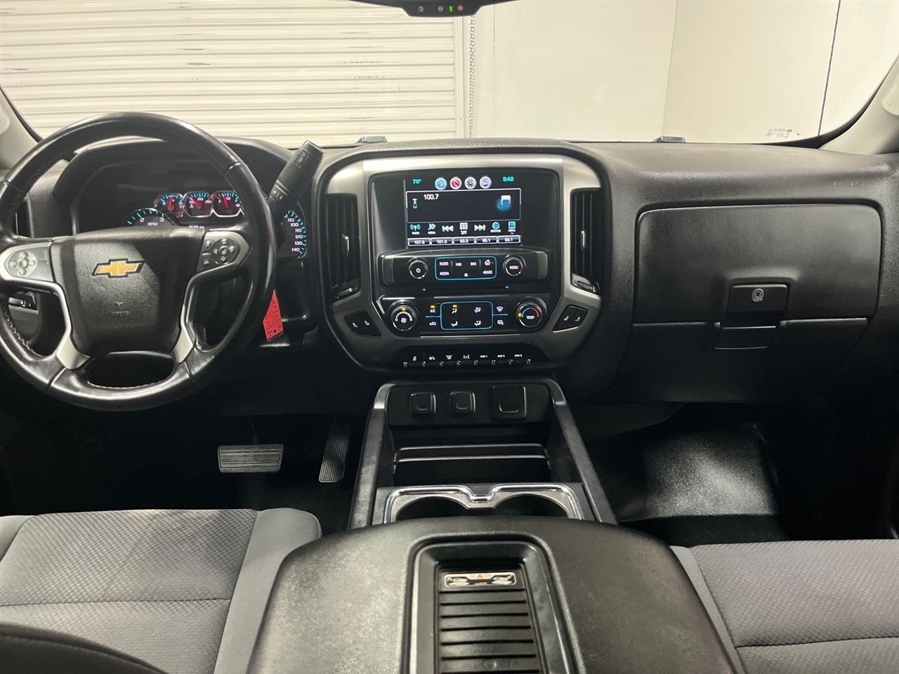 Chevrolet Silverado Medium Duty  2023