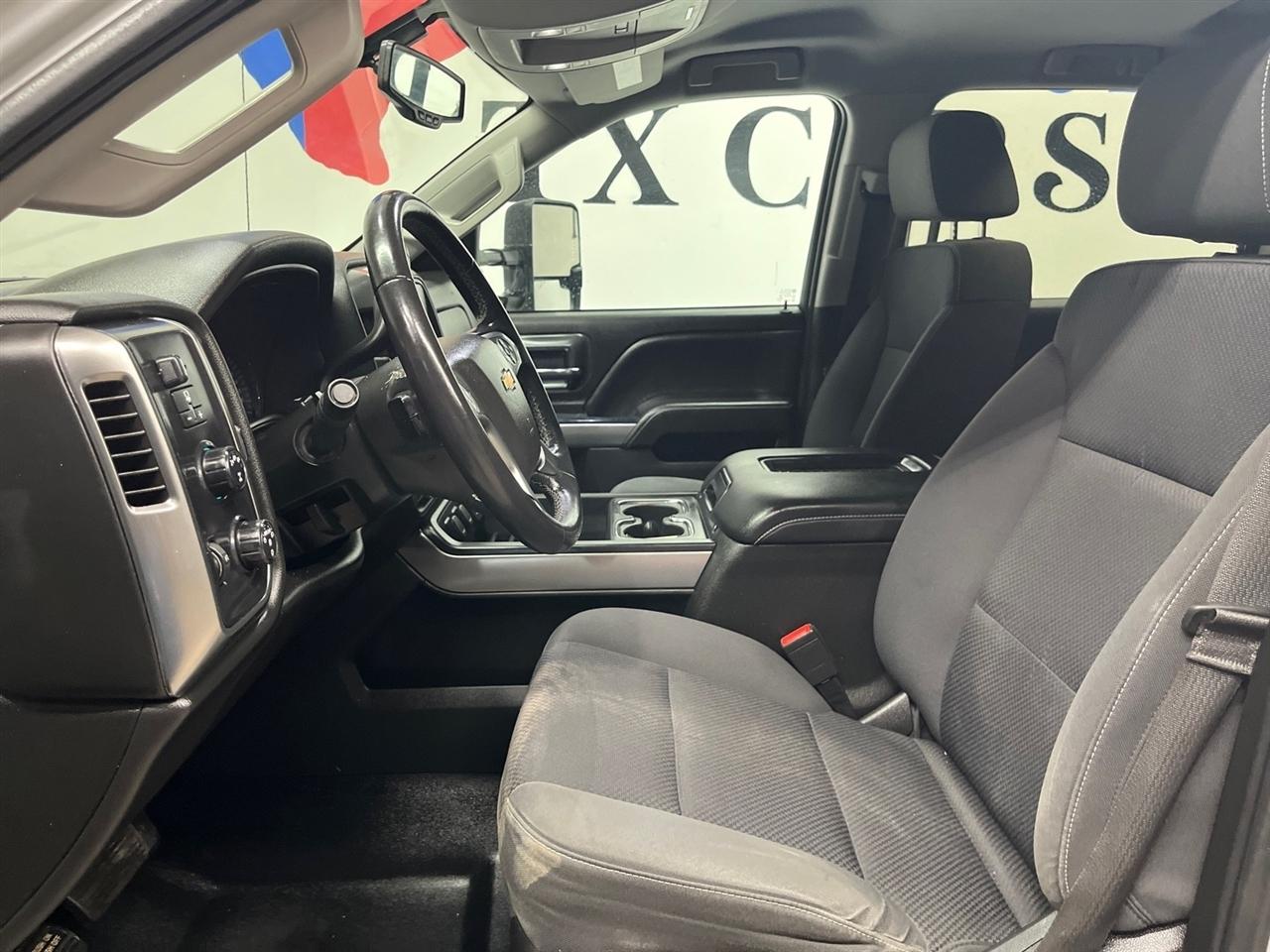 Chevrolet Silverado Medium Duty  2023