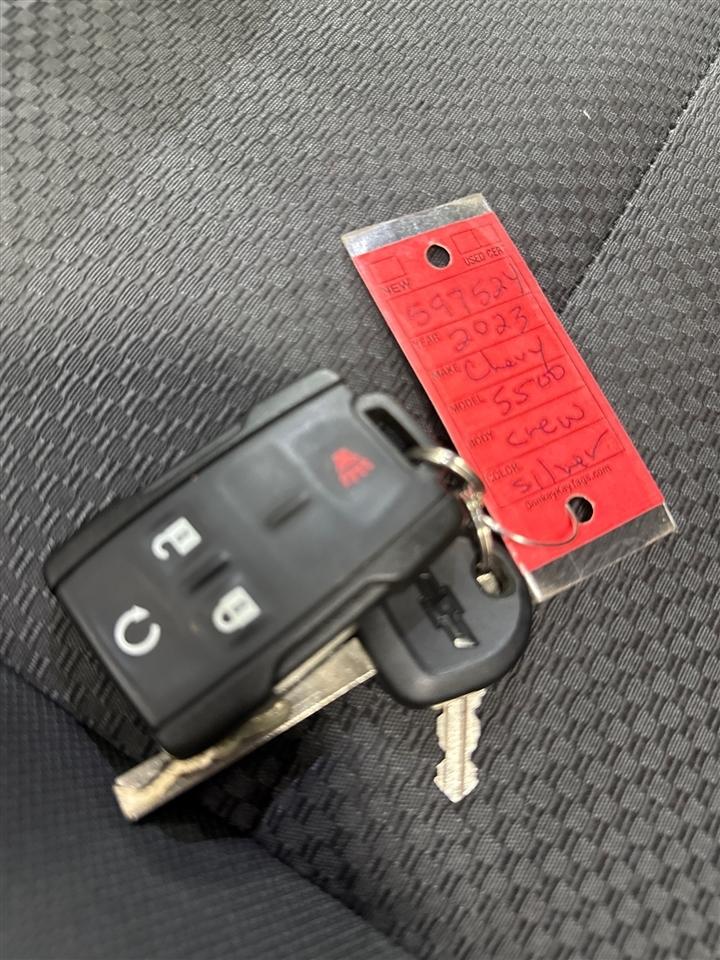 Chevrolet Silverado Medium Duty  2023