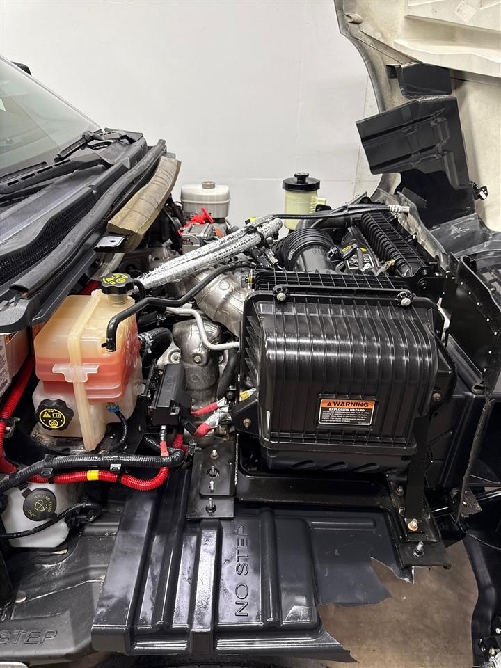 Chevrolet Silverado Medium Duty  2023