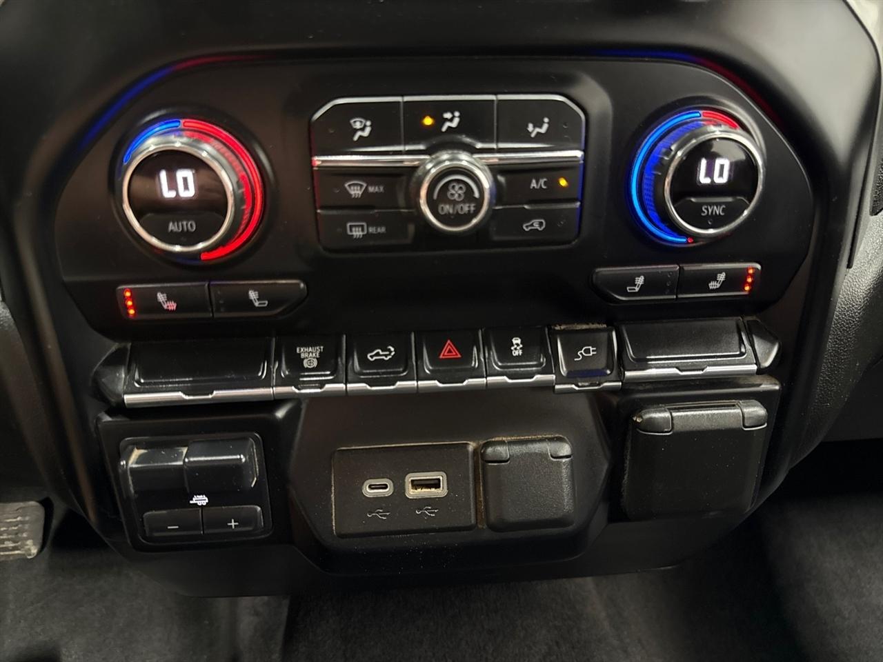 Chevrolet Silverado 2500HD LT Crew Cab Short Box 4WD 2021