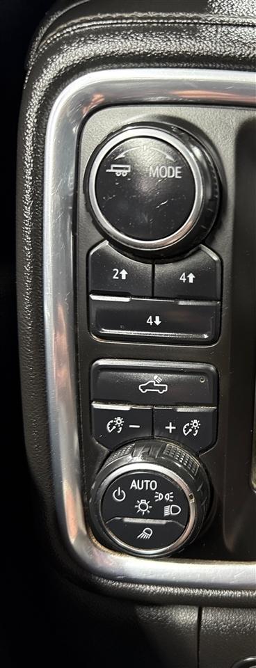 Chevrolet Silverado 2500HD LT Crew Cab Short Box 4WD 2021