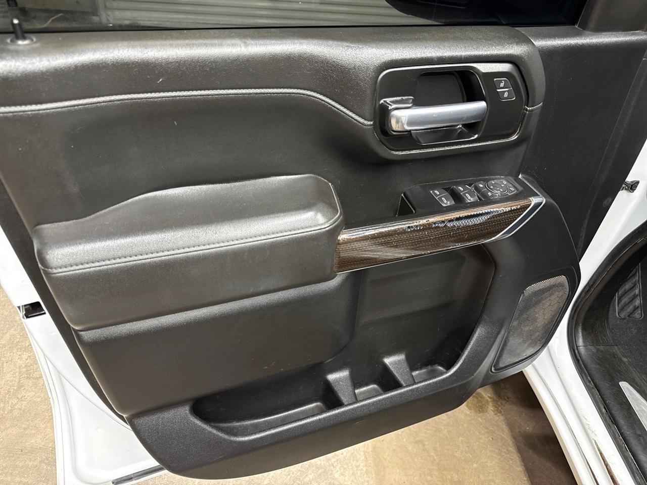 Chevrolet Silverado 2500HD LT Crew Cab Short Box 4WD 2021