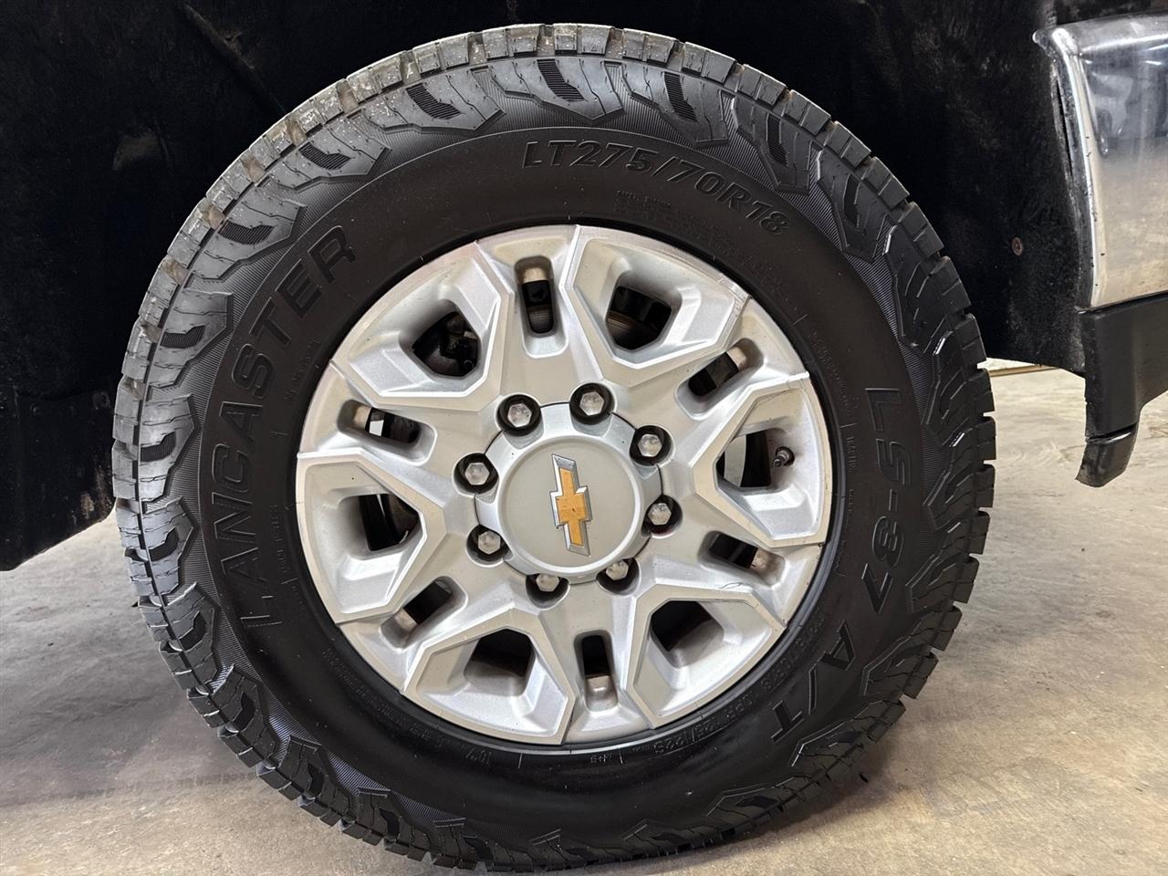 Chevrolet Silverado 2500HD LT Crew Cab Short Box 4WD 2021