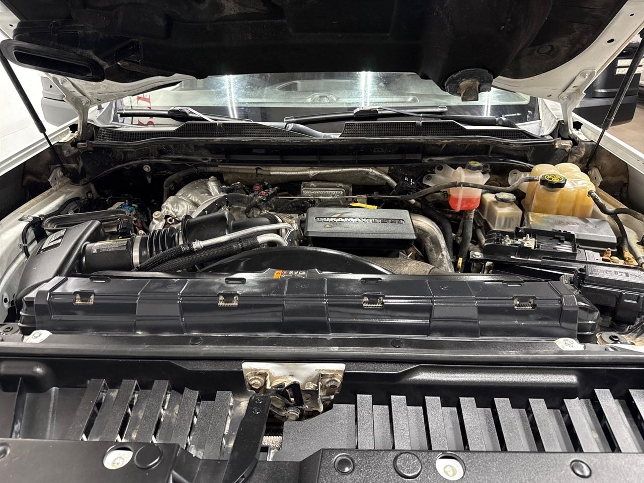 Chevrolet Silverado 2500HD LT Crew Cab Short Box 4WD 2021