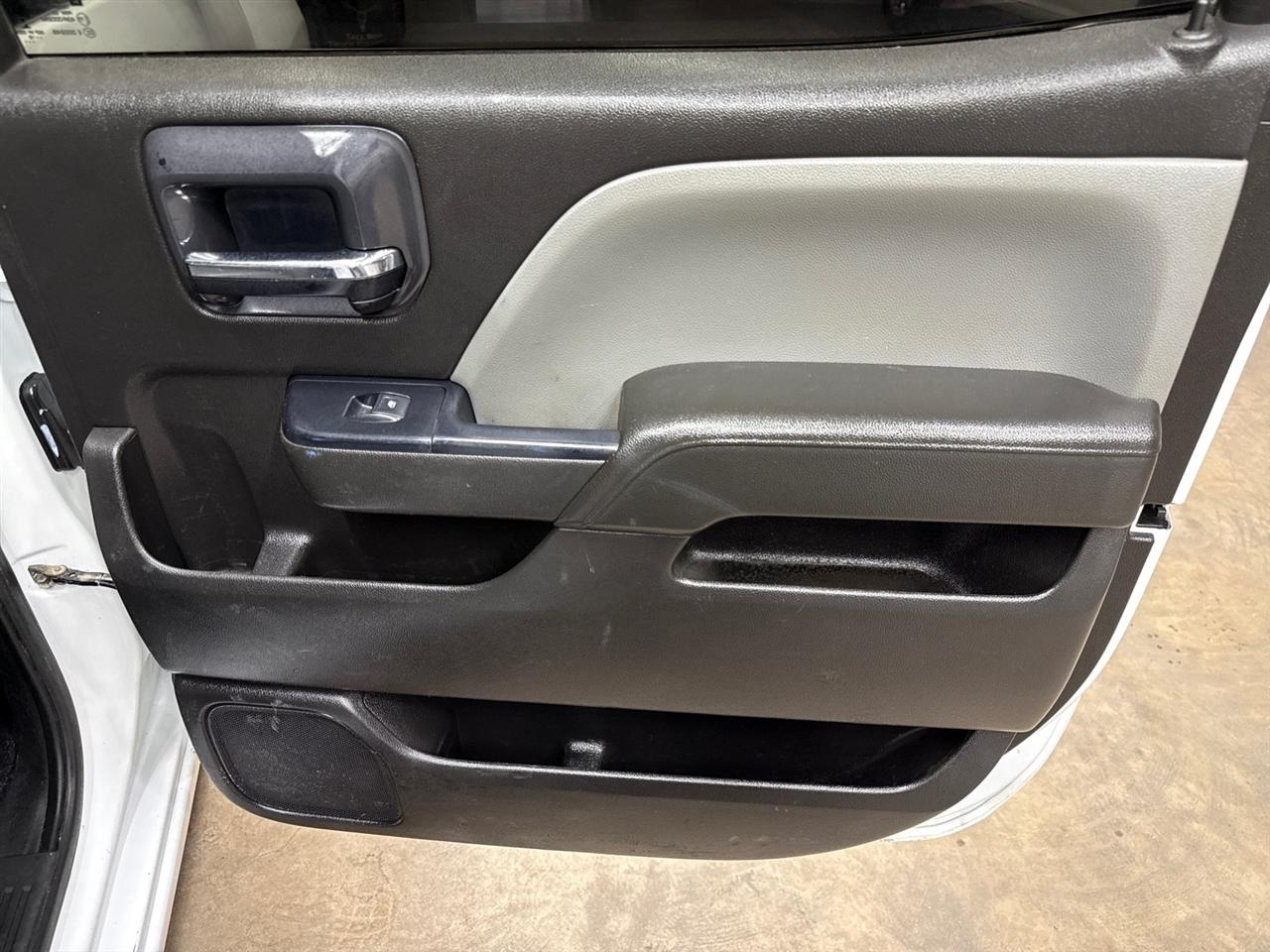 Chevrolet Silverado 2500HD Work Truck Crew Cab Short Box 4WD 2019