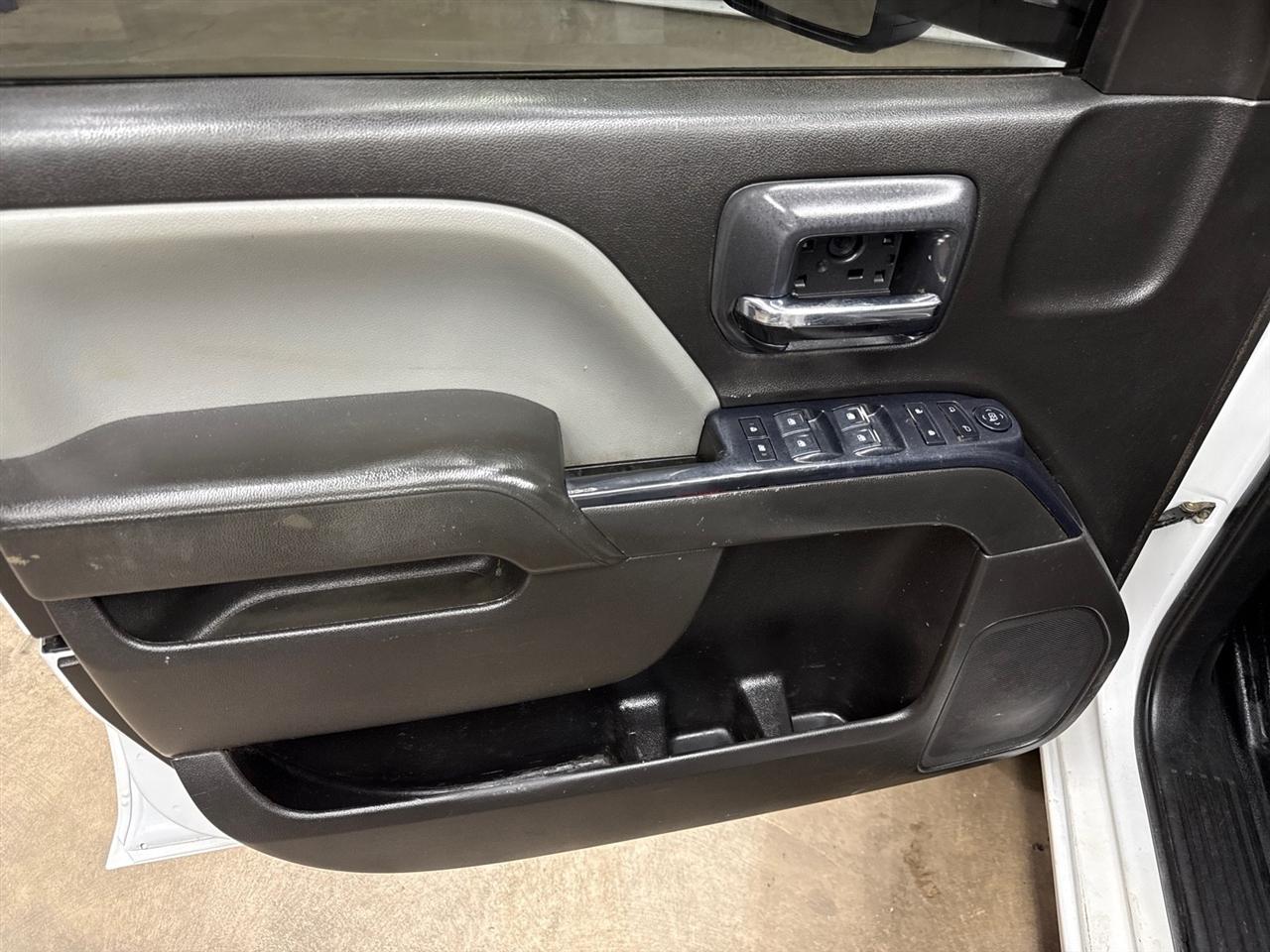 Chevrolet Silverado 2500HD Work Truck Crew Cab Short Box 4WD 2019