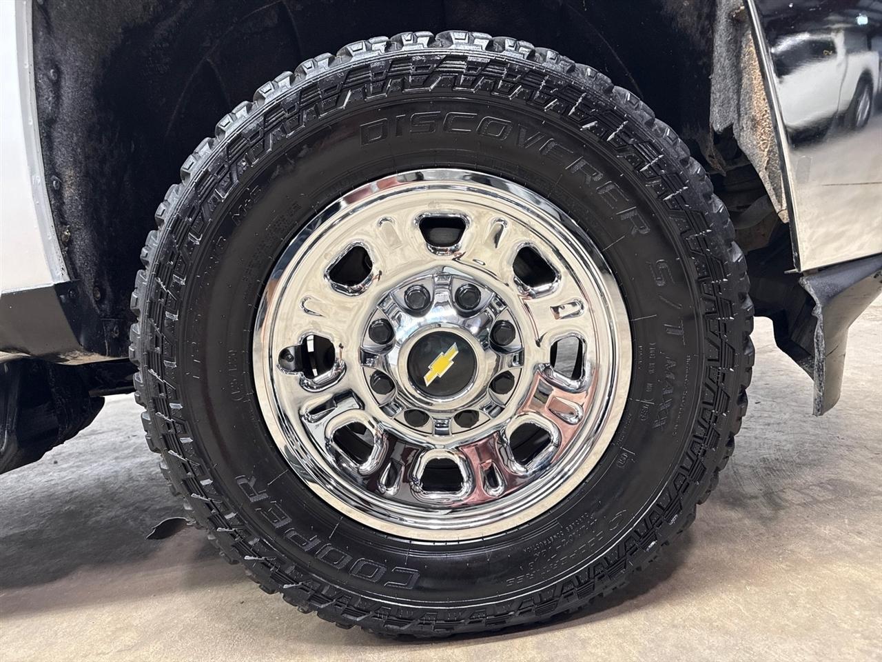 Chevrolet Silverado 2500HD Work Truck Crew Cab Short Box 4WD 2019