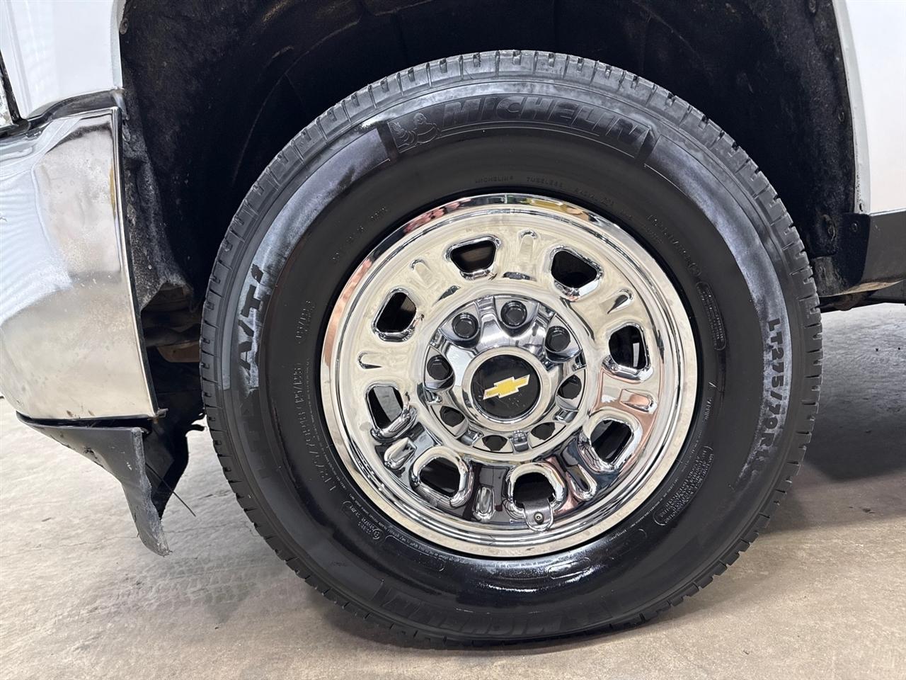 Chevrolet Silverado 2500HD Work Truck Crew Cab Short Box 4WD 2019