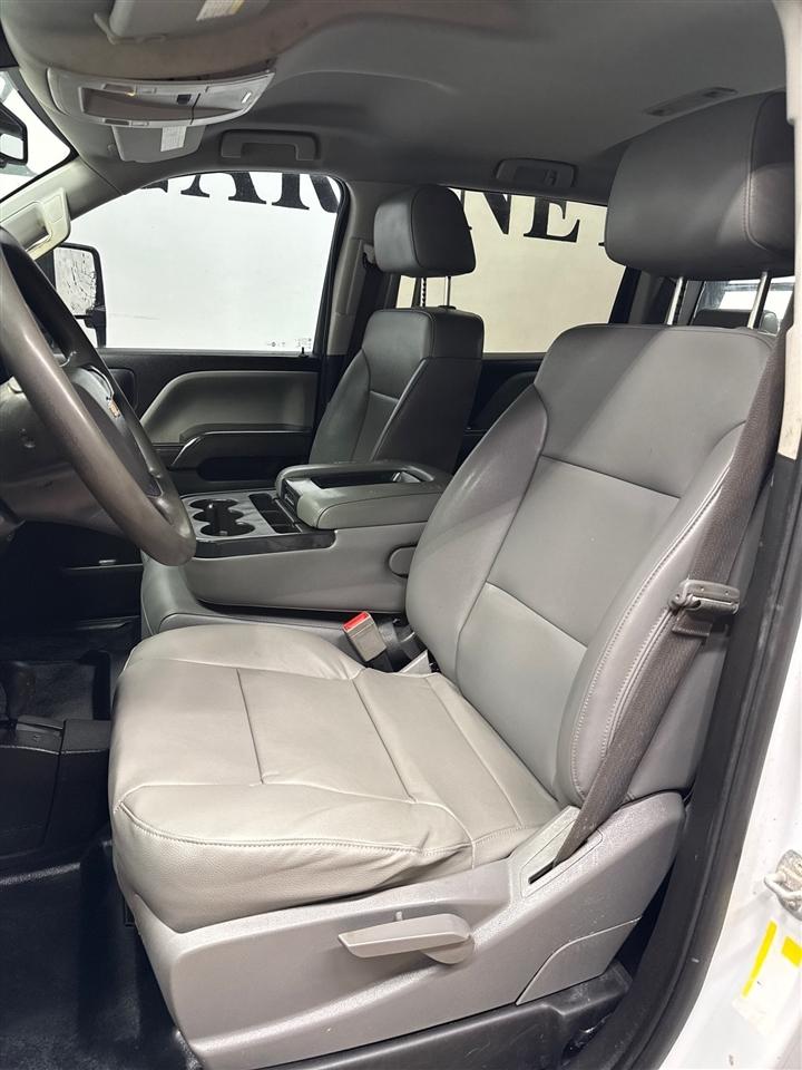 Chevrolet Silverado 2500HD Work Truck Crew Cab Short Box 4WD 2019