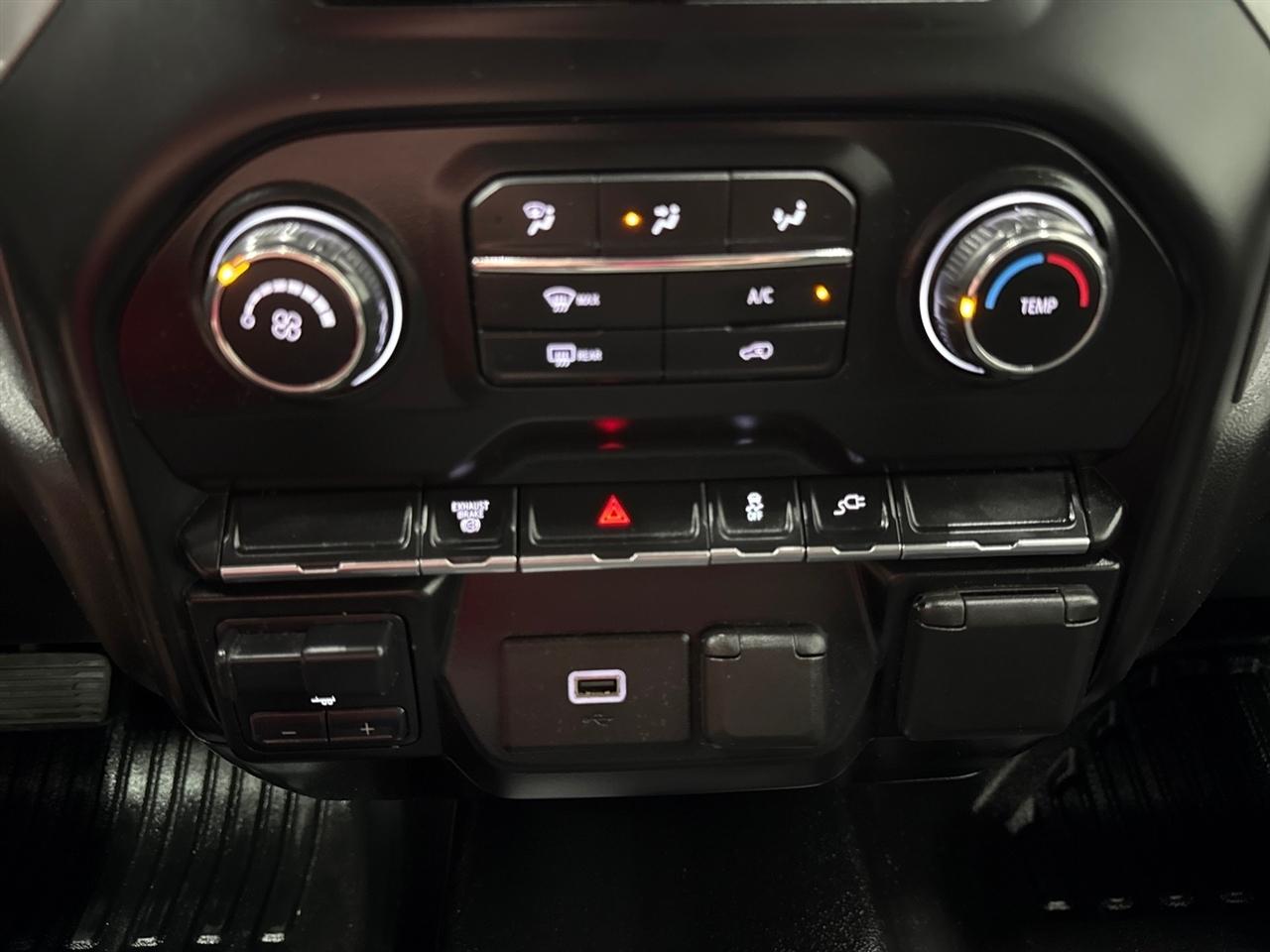 Chevrolet Silverado 3500HD Work Truck Crew Cab 4WD 2020