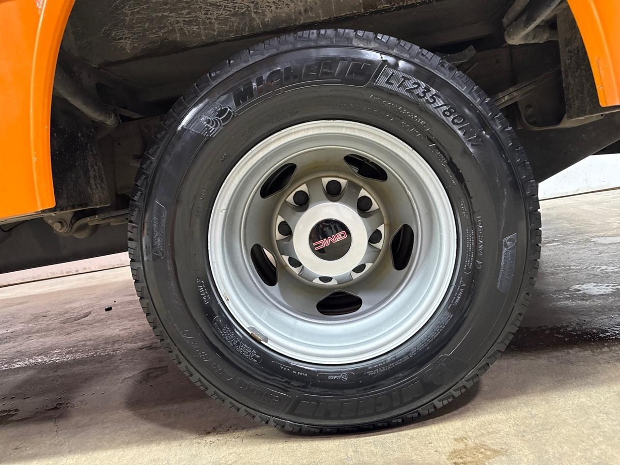 GMC Sierra 3500HD Base 2WD 2020