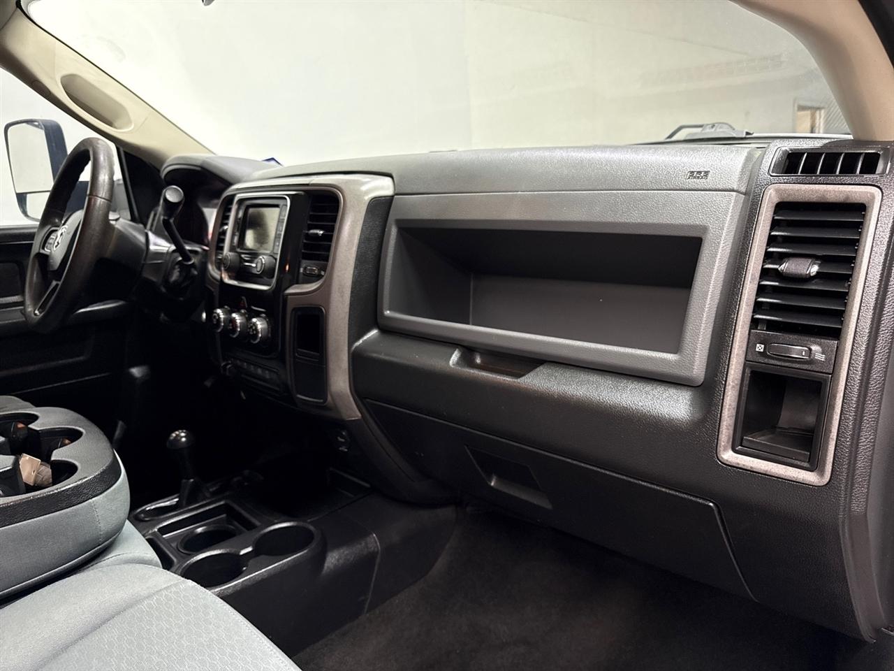 RAM 2500 Tradesman Crew Cab LWB 4WD 2018