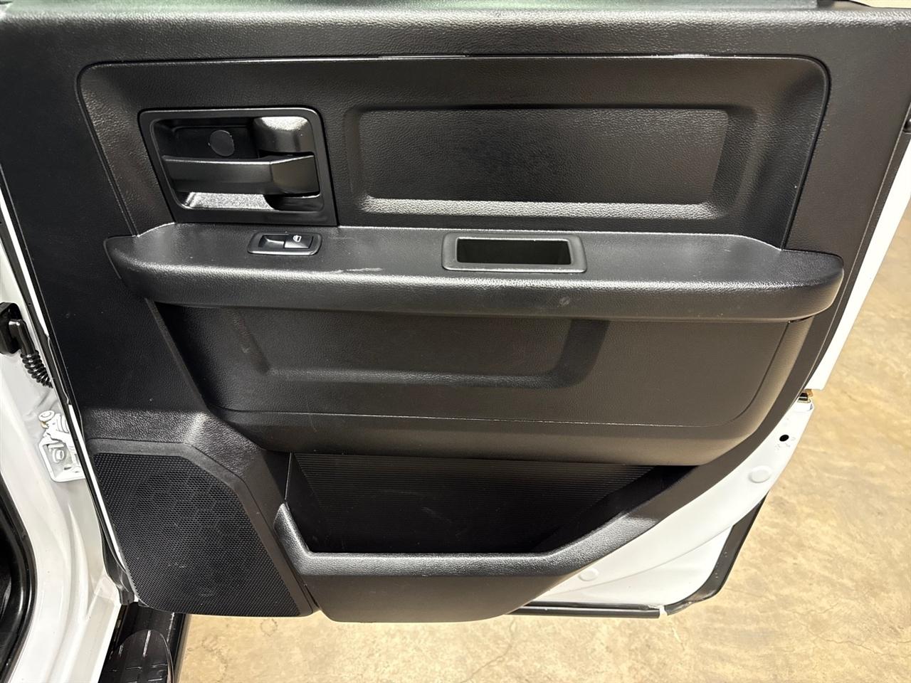 RAM 2500 Tradesman Crew Cab LWB 4WD 2018