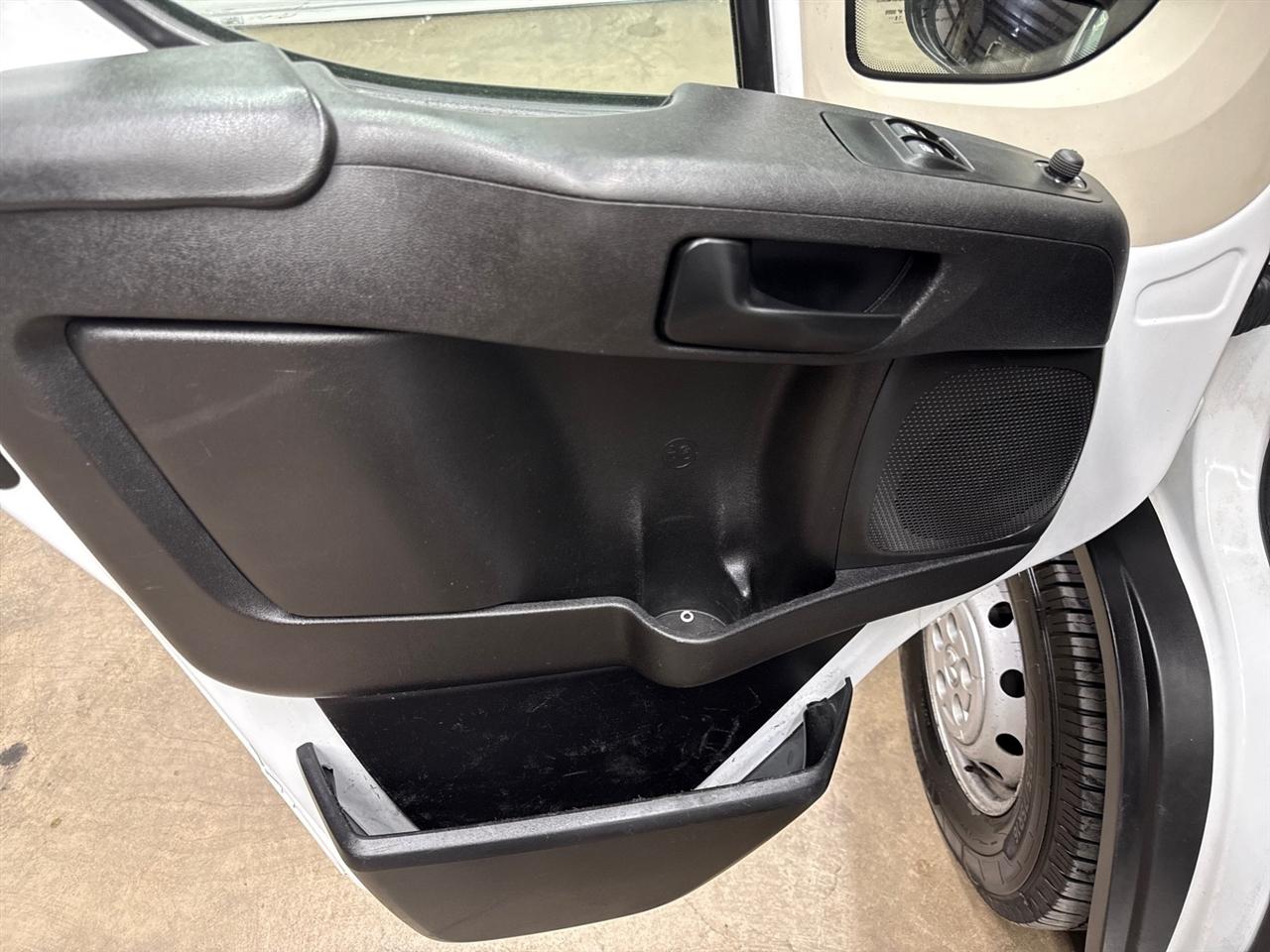 RAM Promaster 3500 Standard Roof Tradesman 136-in. WB 2019