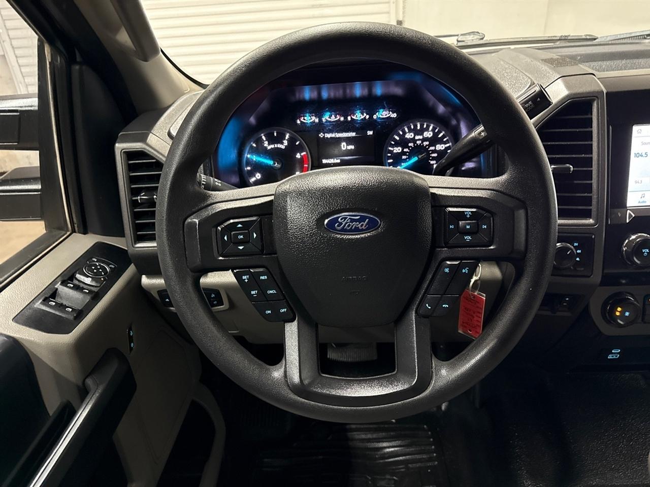 Ford F-250 SD XL Crew Cab Long Bed 4WD 2022