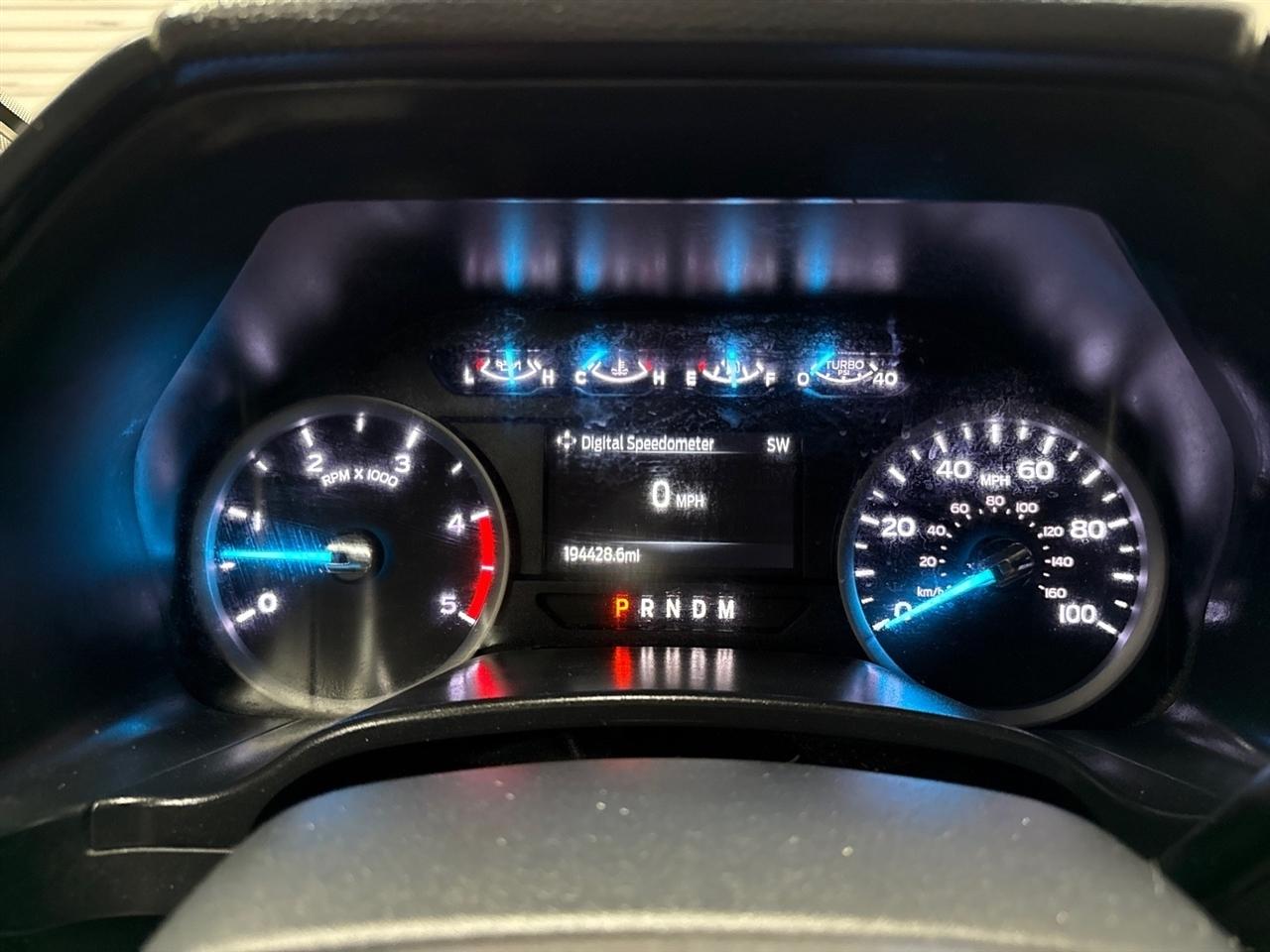 Ford F-250 SD XL Crew Cab Long Bed 4WD 2022