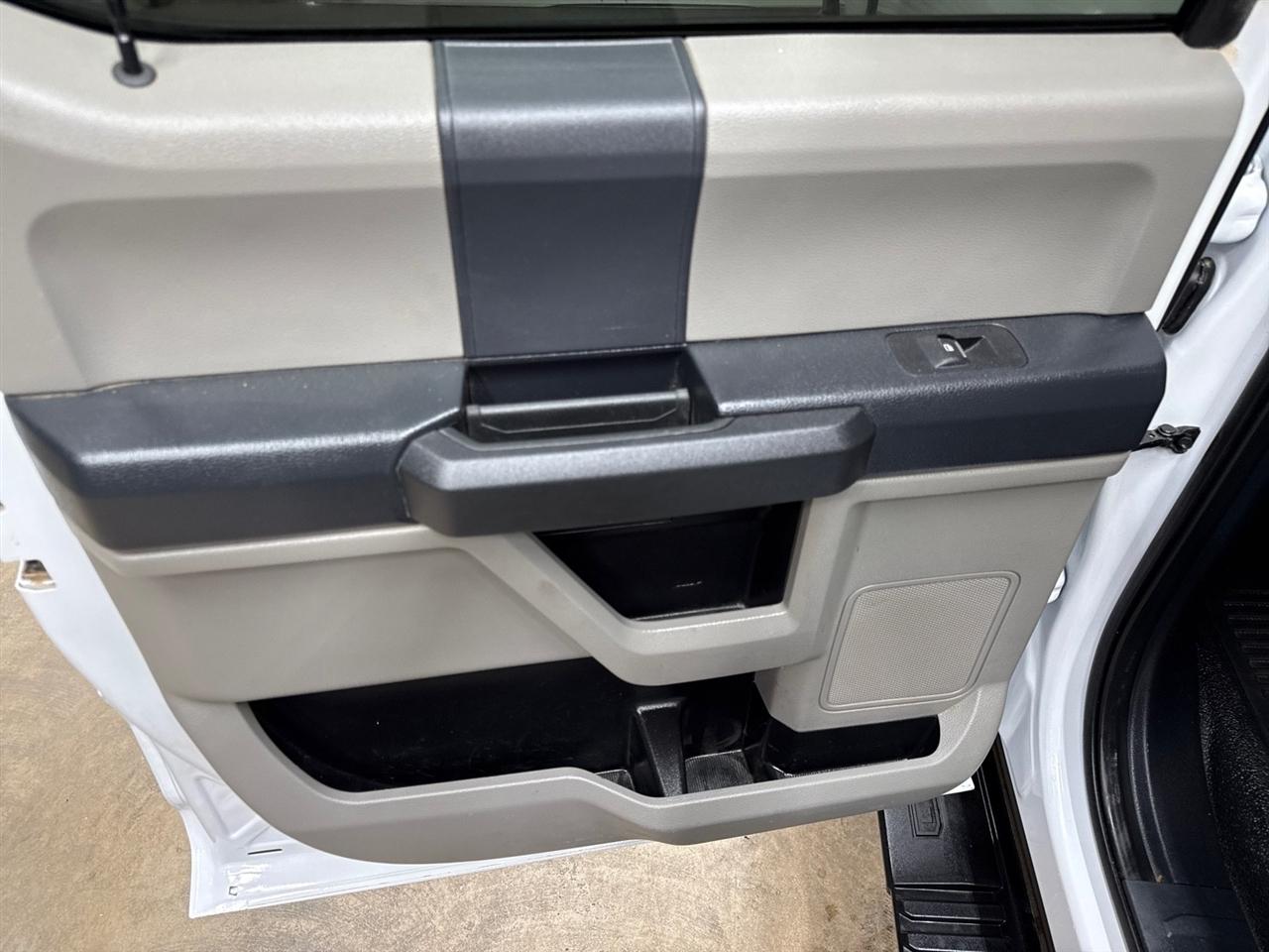 Ford F-250 SD XL Crew Cab Long Bed 4WD 2022