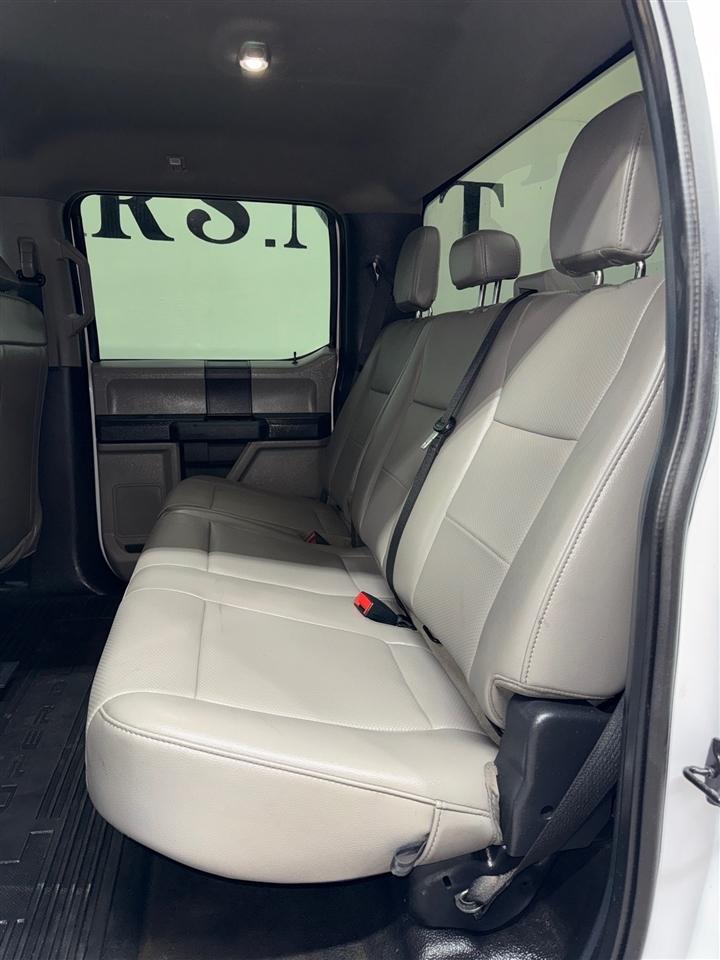 Ford F-250 SD XL Crew Cab Long Bed 4WD 2022