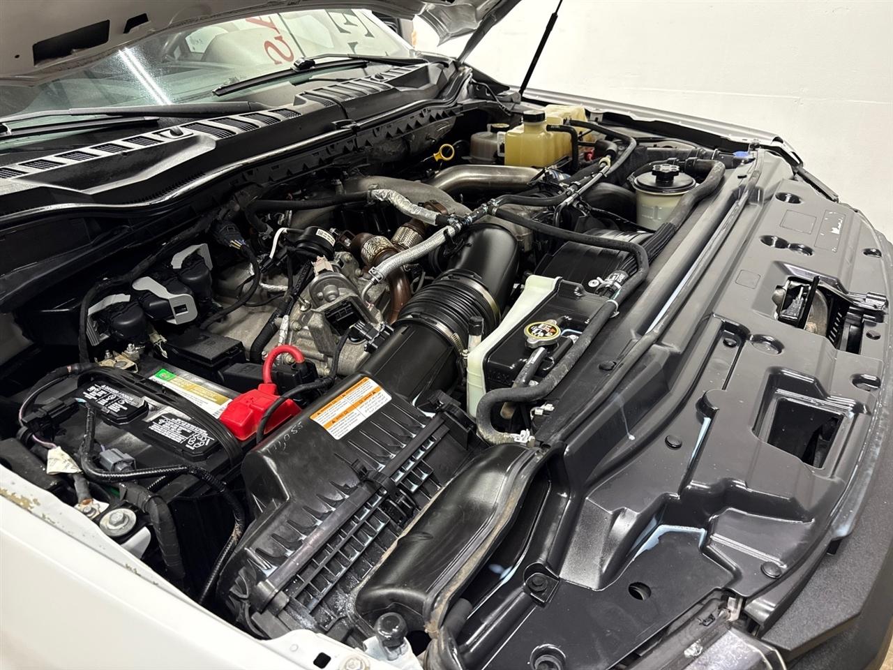 Ford F-250 SD XL Crew Cab Long Bed 4WD 2022