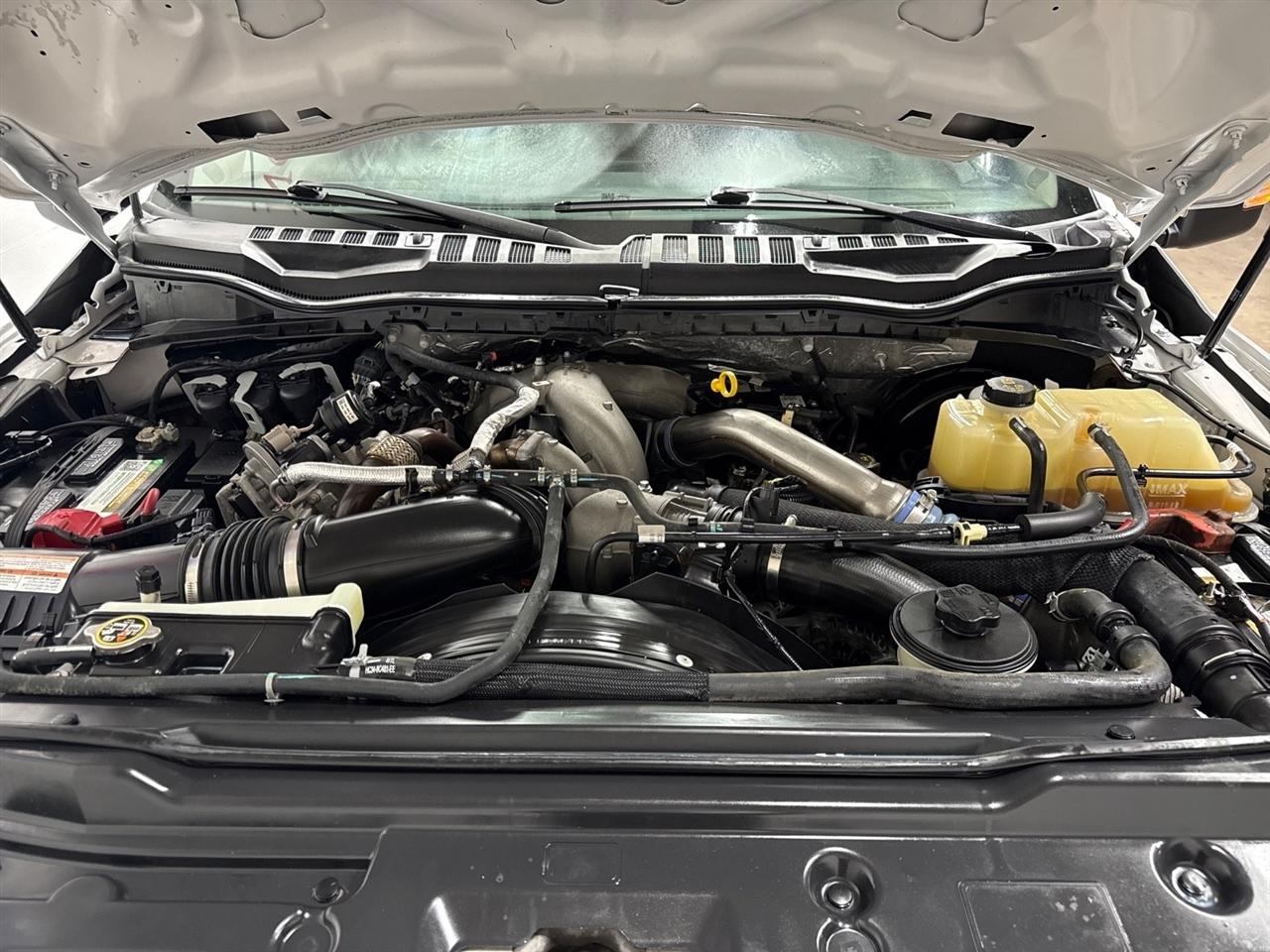 Ford F-250 SD XL Crew Cab Long Bed 4WD 2022