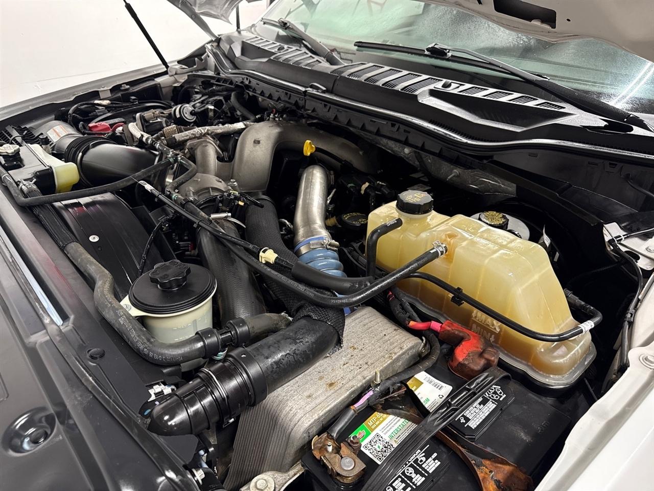 Ford F-250 SD XL Crew Cab Long Bed 4WD 2022