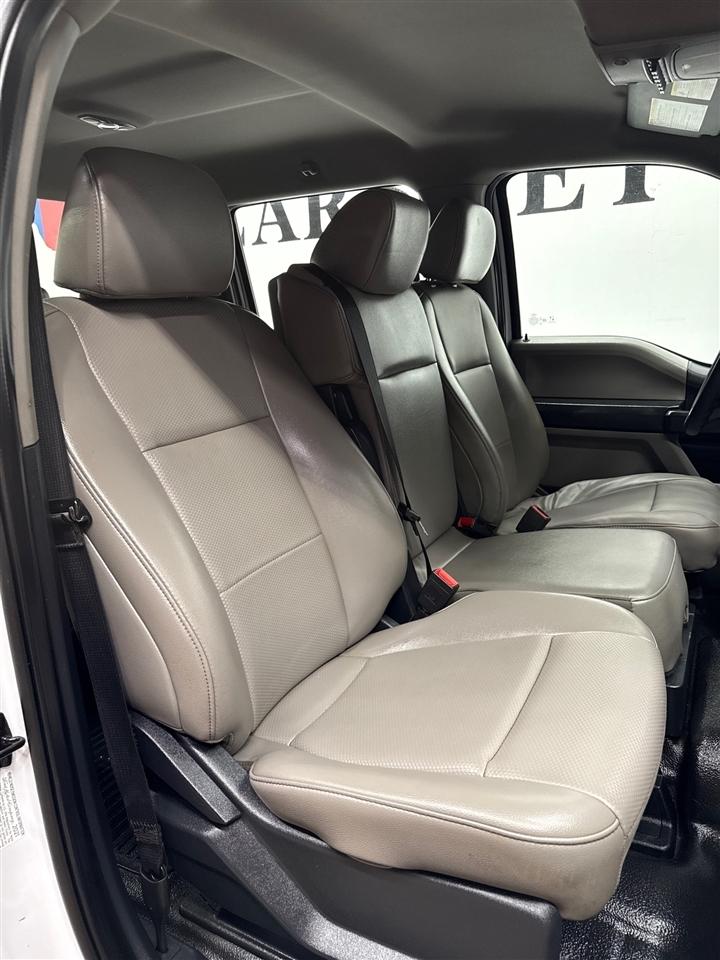 Ford F-350 SD Platinum Crew Cab Long Box 4WD DRW 2022