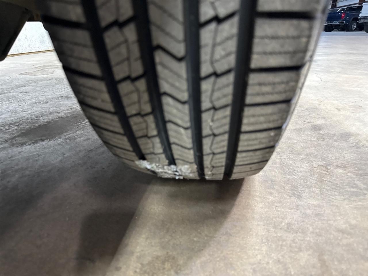 Ford F-350 SD Platinum Crew Cab Long Box 4WD DRW 2022