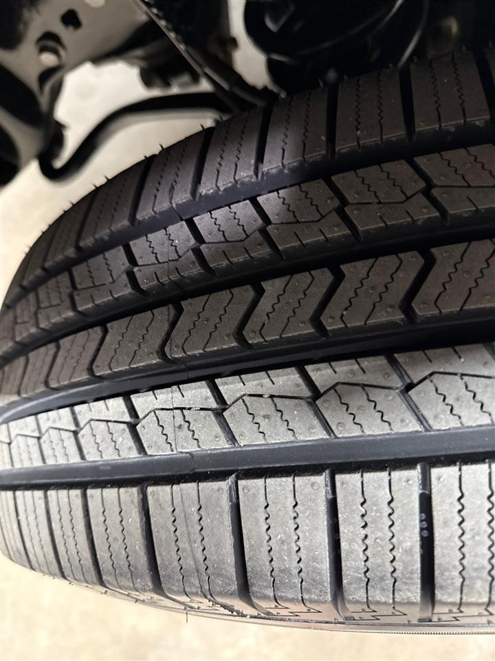 Ford F-350 SD Platinum Crew Cab Long Box 4WD DRW 2022