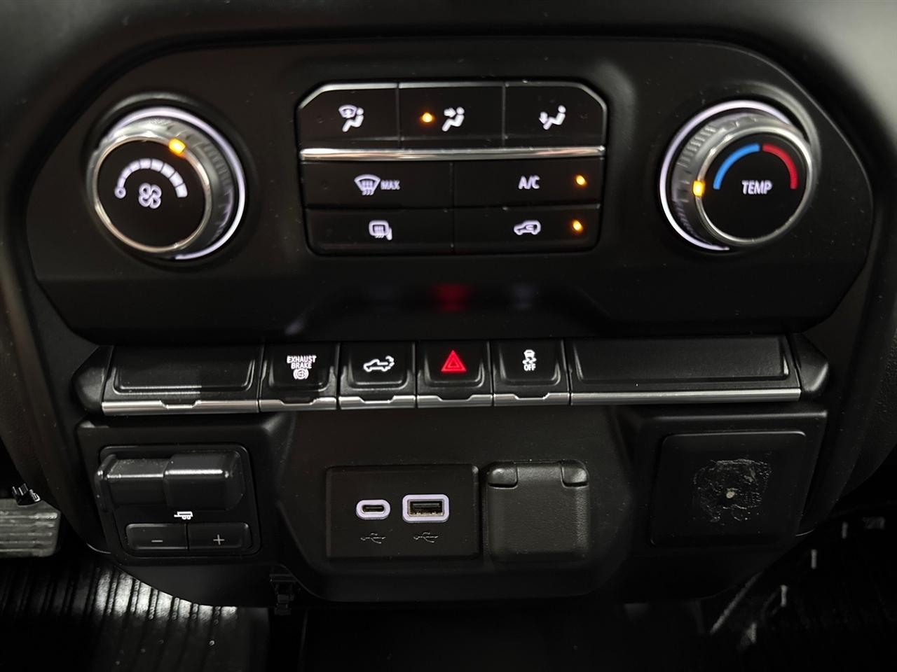 Chevrolet Silverado 2500HD Work Truck Double Cab Long Box 4WD 2023