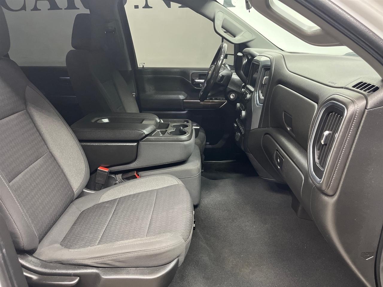 Chevrolet Silverado 3500HD LT Crew Cab 4WD 2023