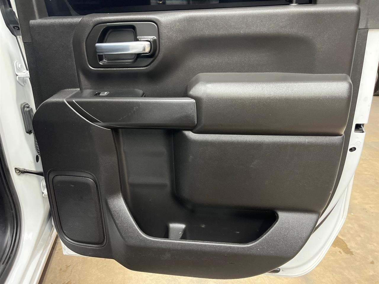 Chevrolet Silverado 3500HD LT Crew Cab 4WD 2023