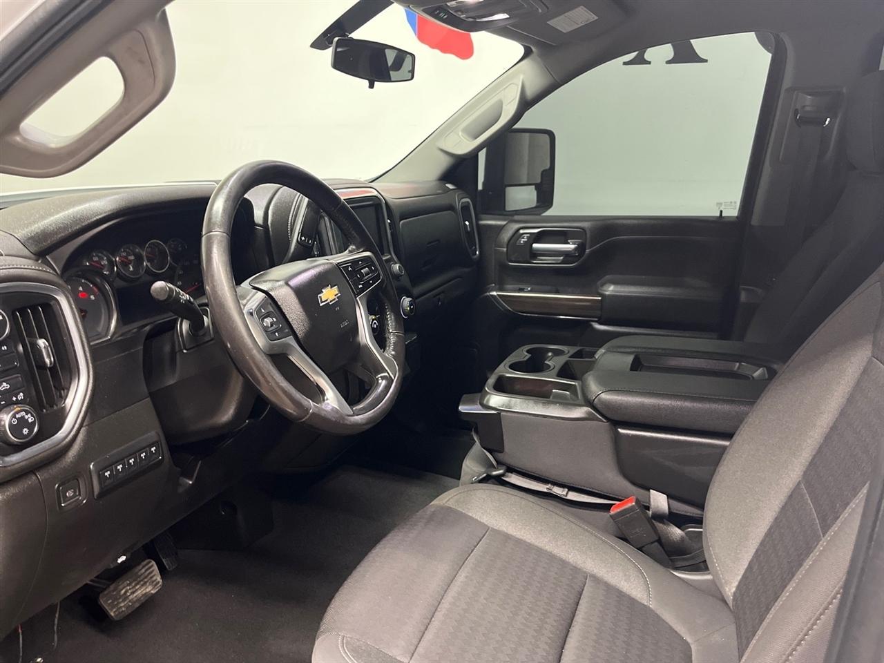 Chevrolet Silverado 3500HD LT Crew Cab 4WD 2023